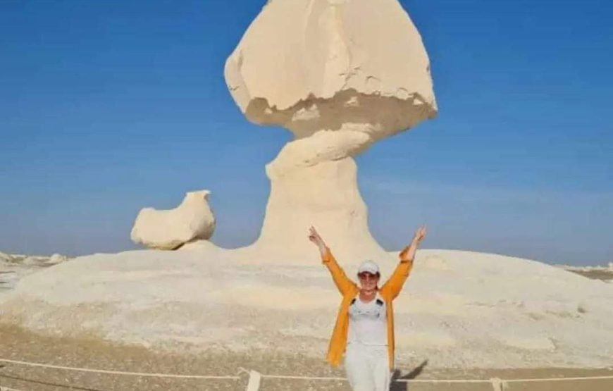 4 Days – 3 Nights Camping Black and White Desert