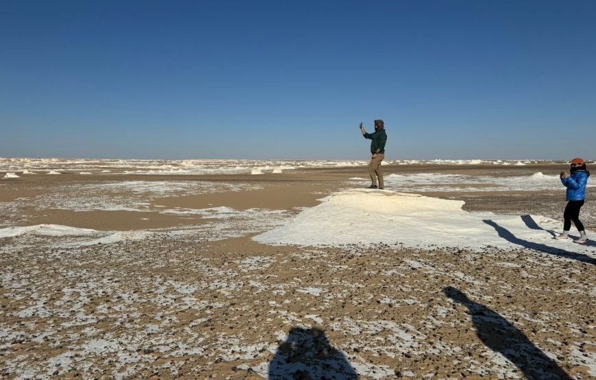 Cairo – Bahariya Oasia – White Desert Tour  – Cairo.