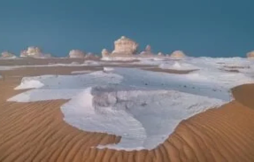 White Desert Overnight tour from Cairo