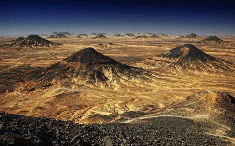 Day 1  From Cairo to Bahariya Oasis