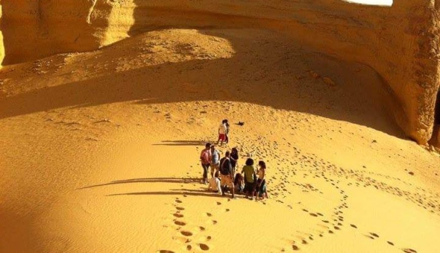 Siwa Salt Lakes Group Tour: Best Turquoise Water Experience