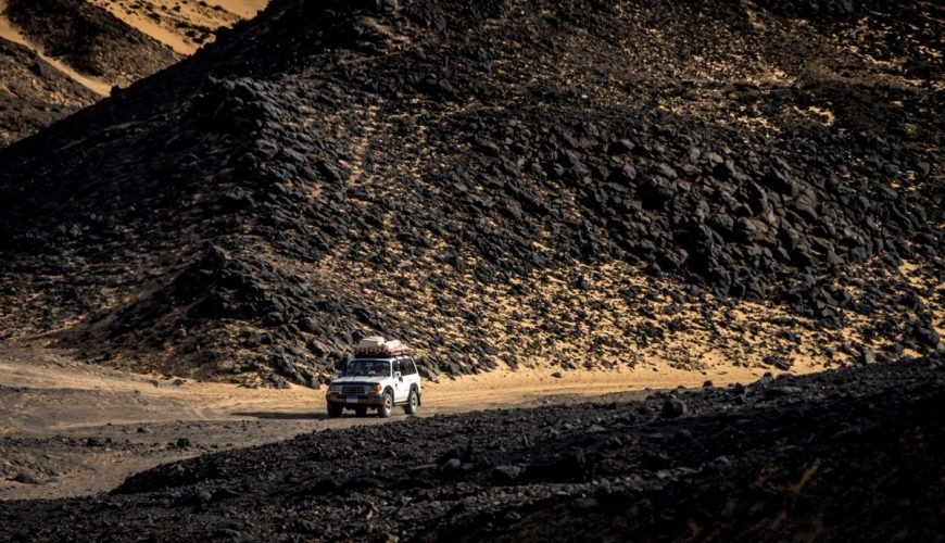 White Desert Egypt Overnight Tour Camp from Cairo